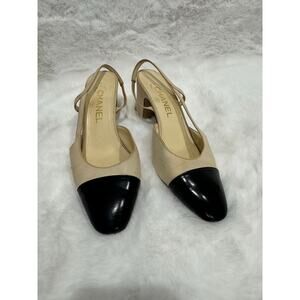 Chanel Beige & Black Cap Toe Slingback Pumps Size 37C